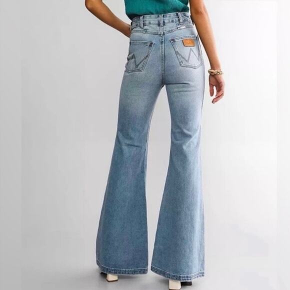 Wrangler Billabong flare bellbottom floral patchwork jeans 70's high rise 27 - Picture 13 of 15